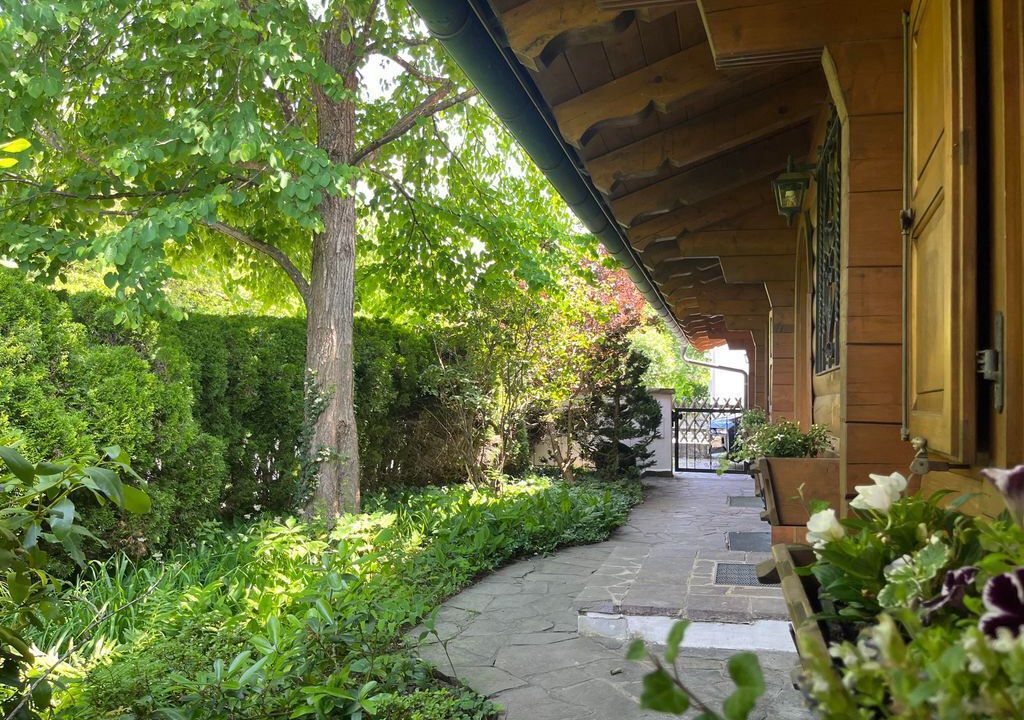 Photo of Outdoor in Westried