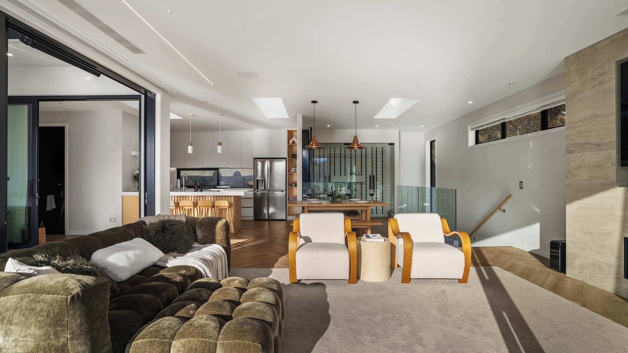 Photo of Livingroom in Kelvin Heights