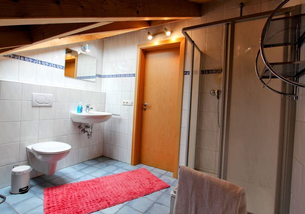 Photo of Bathroom in Ohlstadt