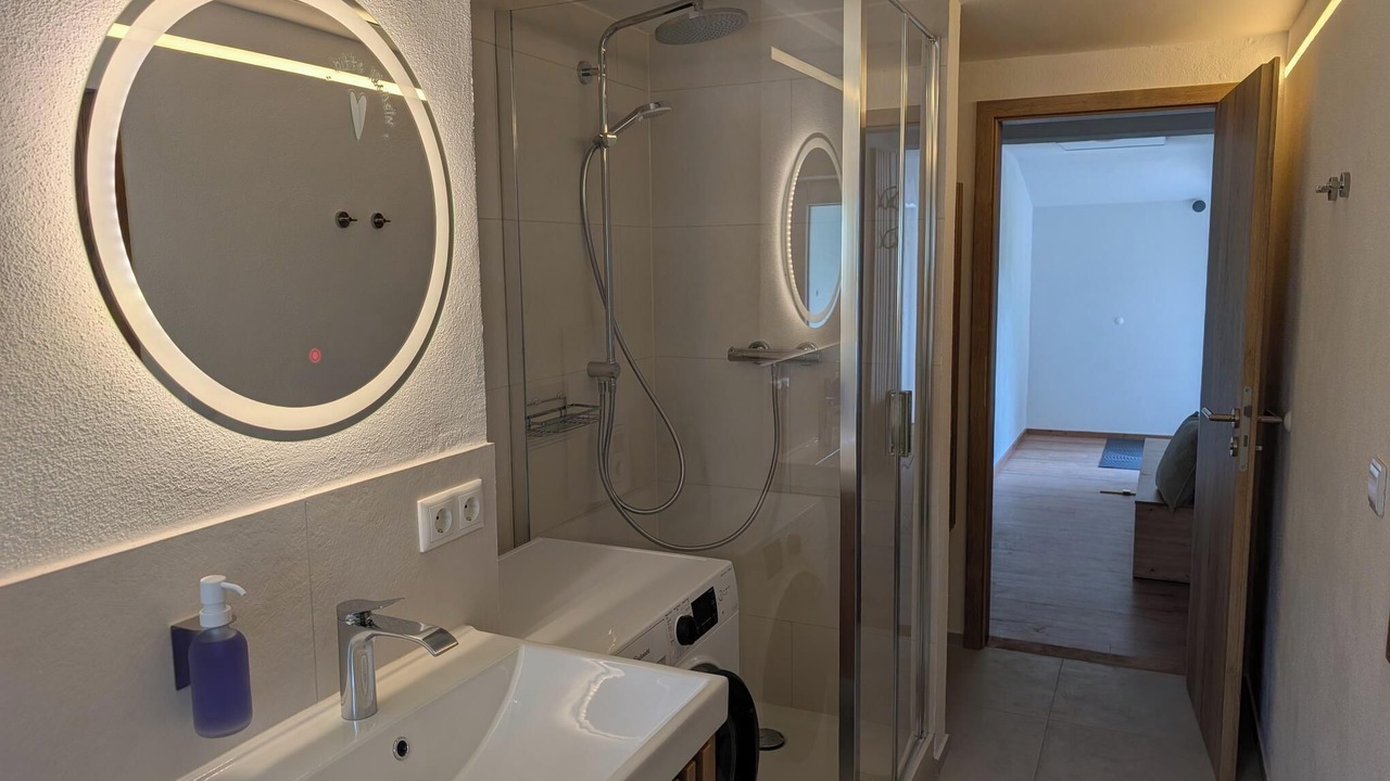 Photo of Bathroom in Marktschellenberg