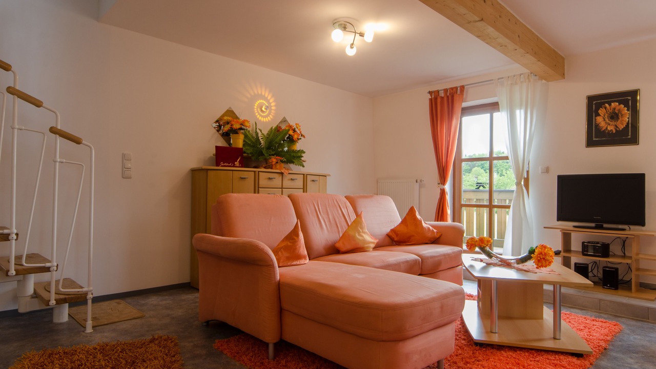 Photo of Livingroom in Goessweinstein