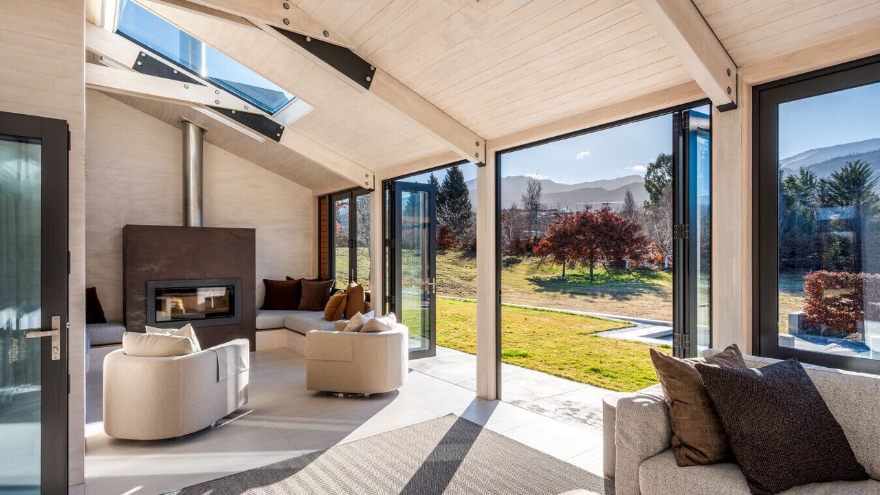 Photo of Livingroom in Lake Hayes
