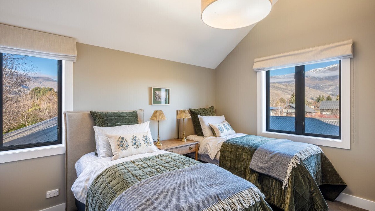 Photo of Bedroom in Lake Hayes