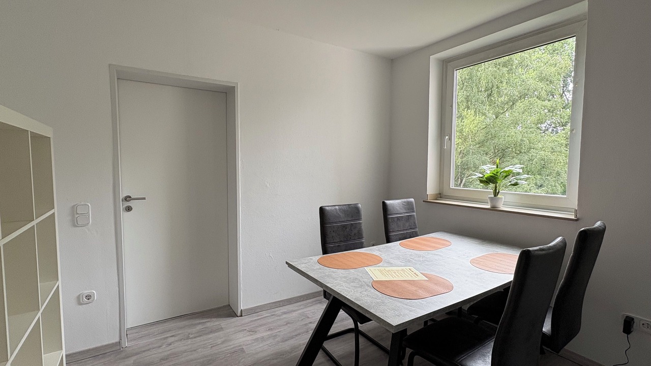 Photo of Others in Luenen