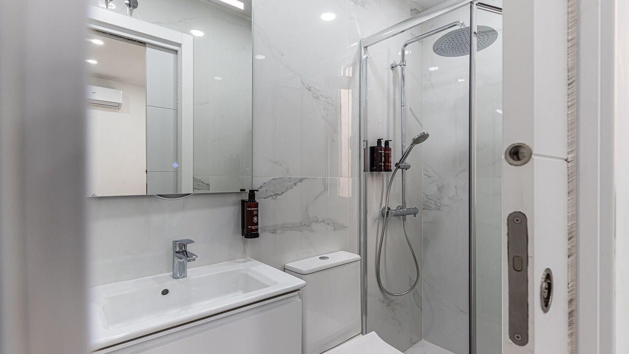 Photo of Bathroom in Moncloa - Arguelles