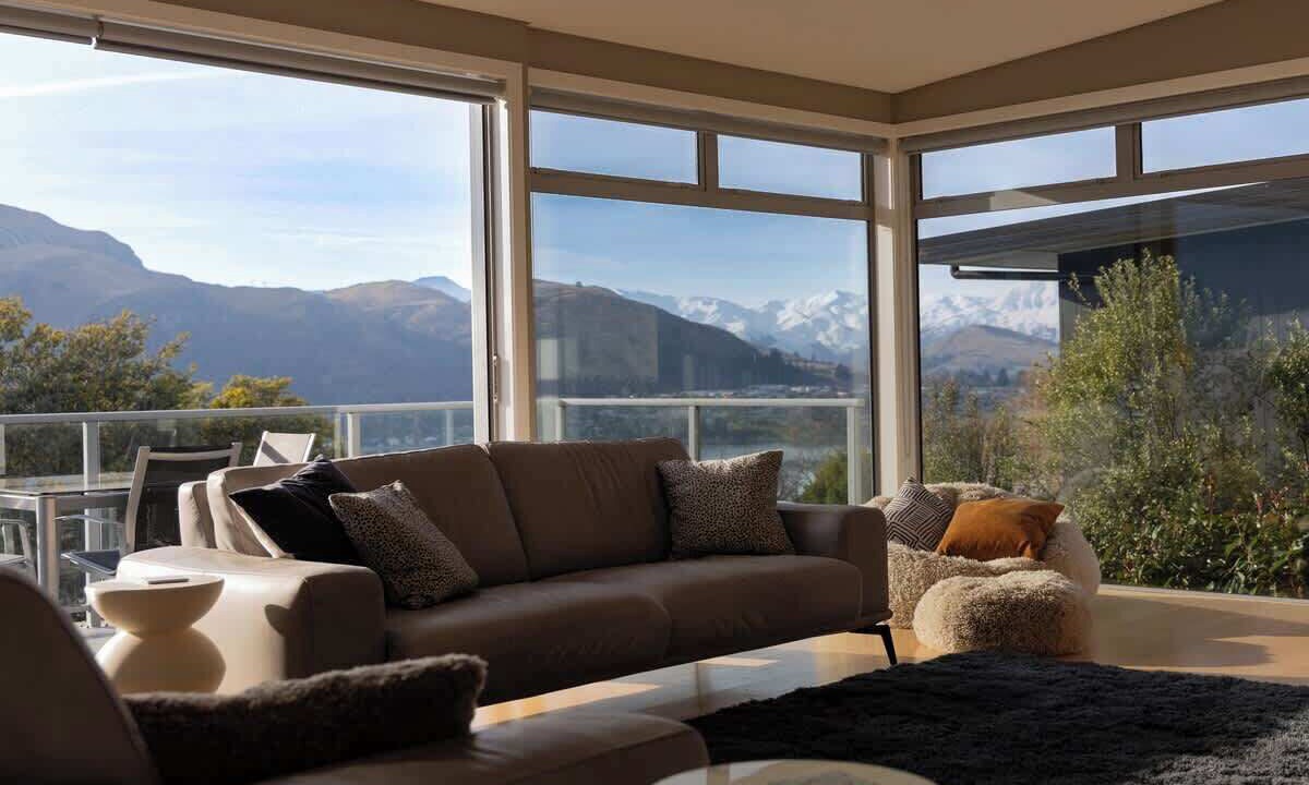 Photo of Livingroom in Kelvin Heights
