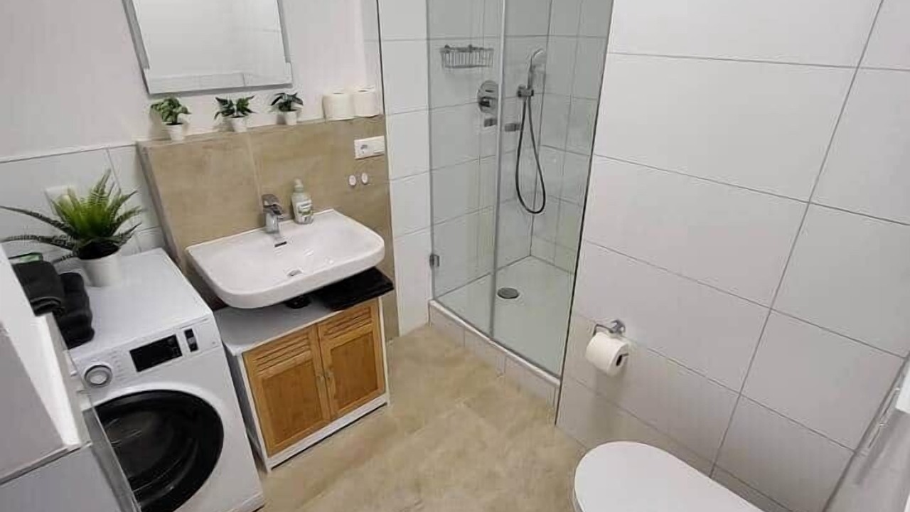 Photo of Bathroom in Munchen District