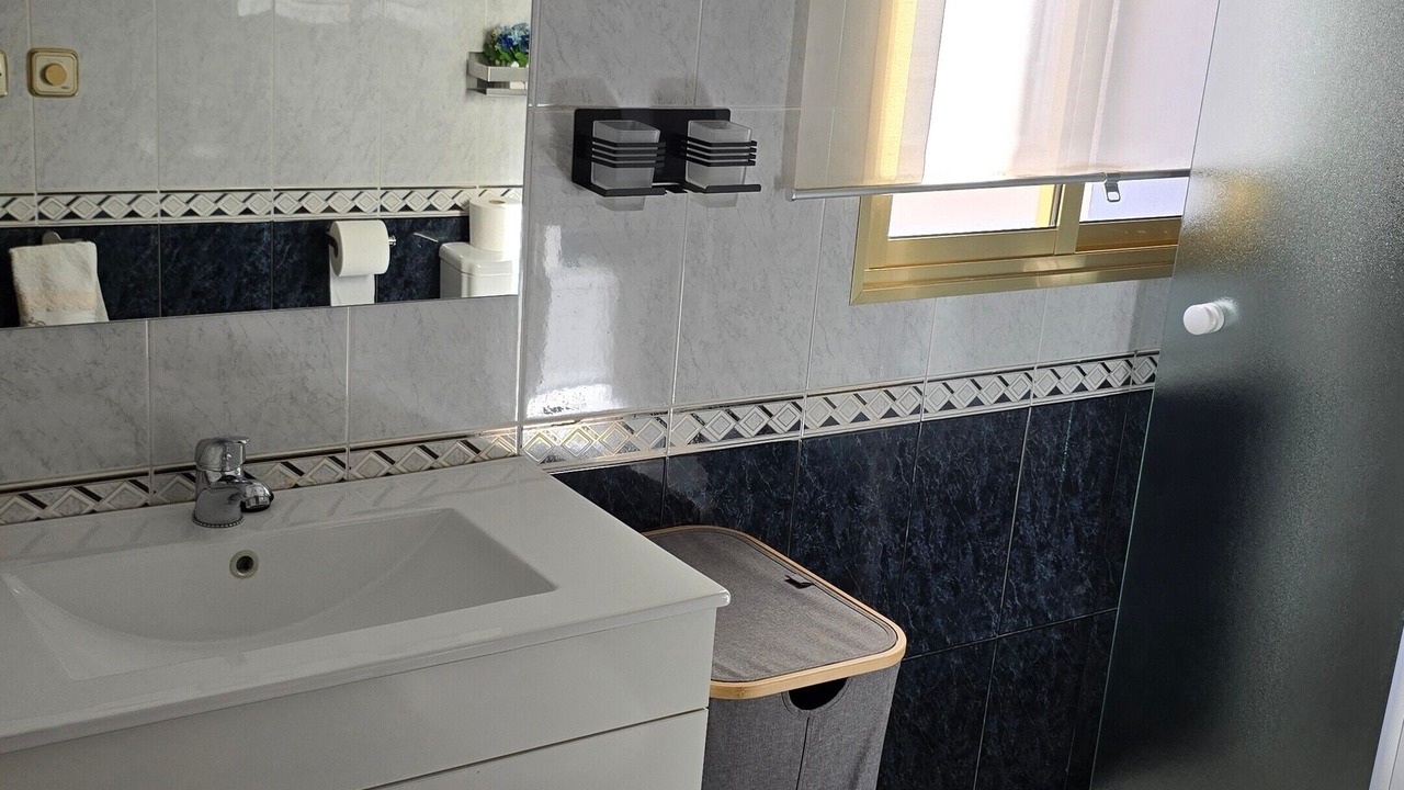 Photo of Bathroom in Rute