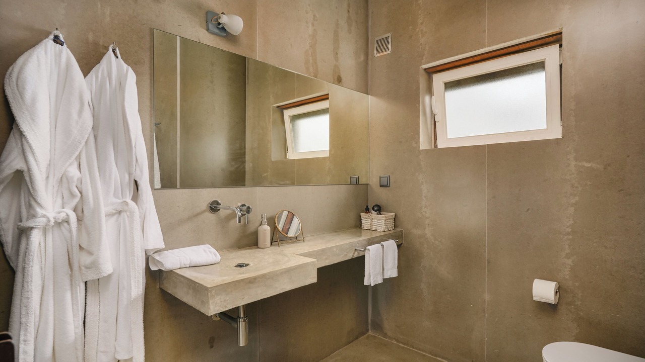 Photo of Bathroom in Azenhas do Mar