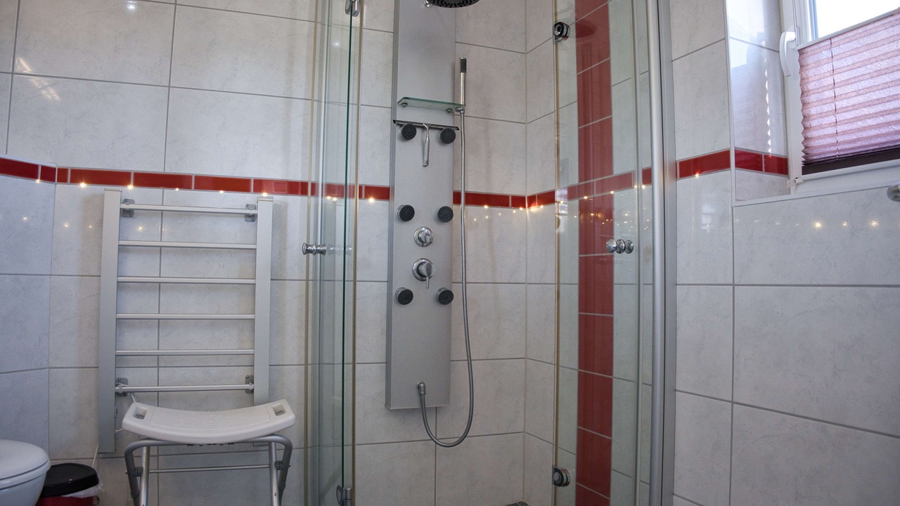 Photo of Bathroom in Neeberg