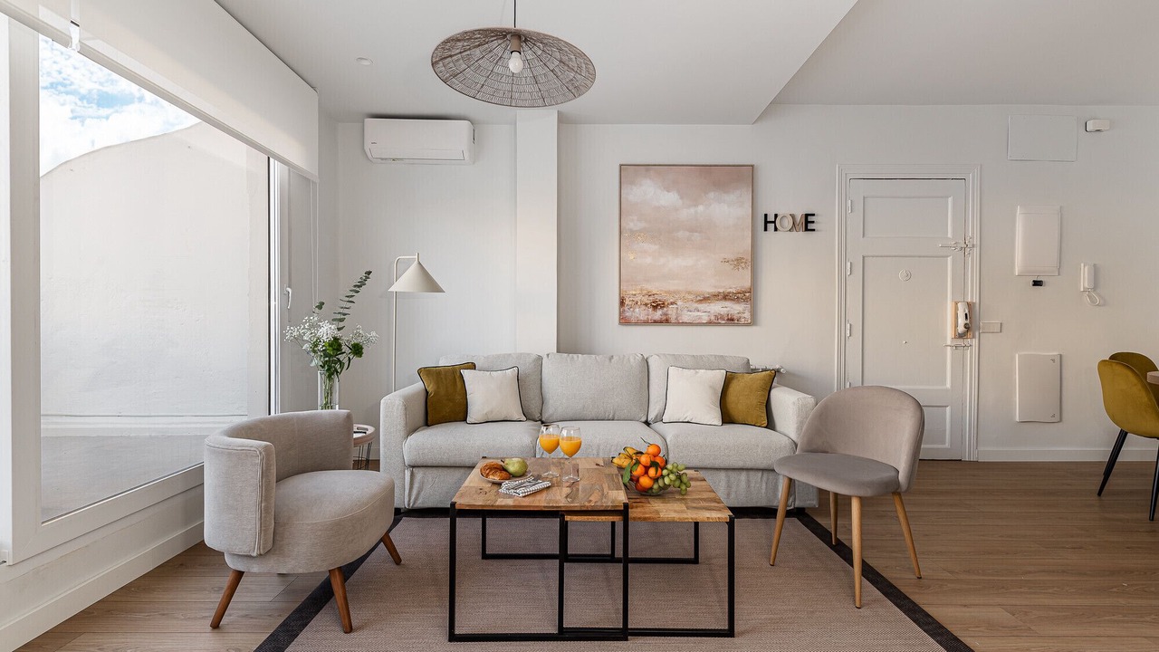 Photo of Livingroom in Gaztambide