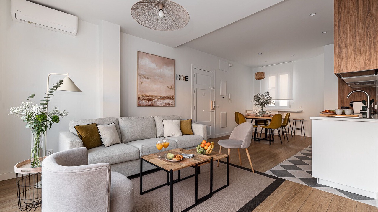 Photo of Livingroom in Gaztambide
