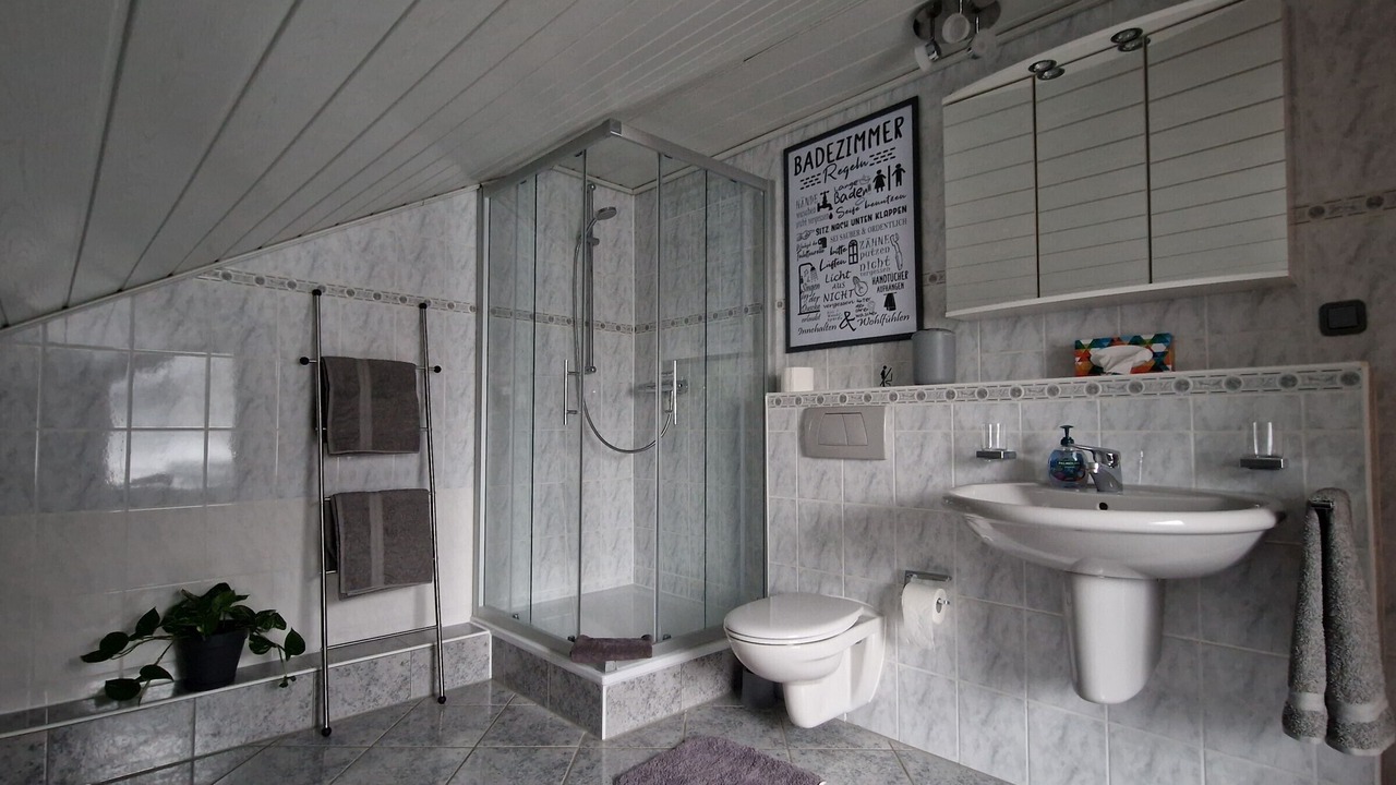 Photo of Bathroom in Moehnesee