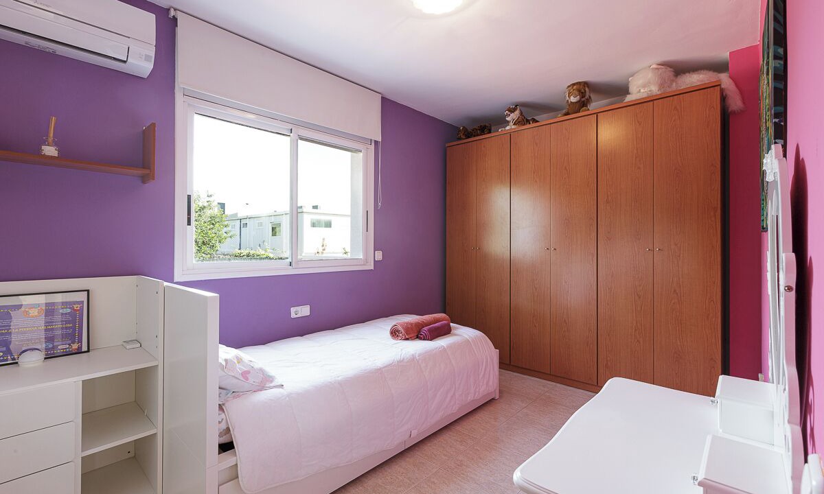 Photo of Bedroom in Vilanova I la Geltru