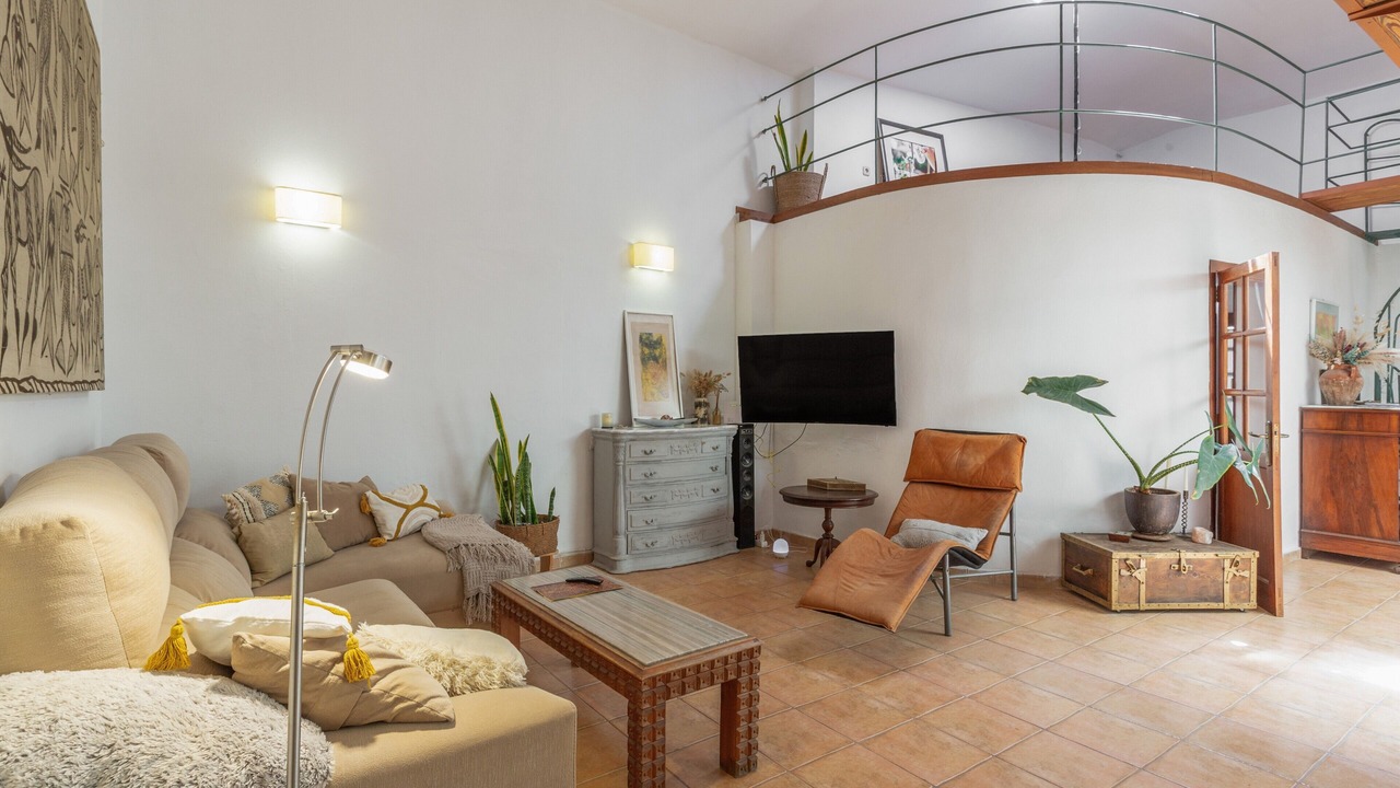 Photo of Livingroom in Tetir