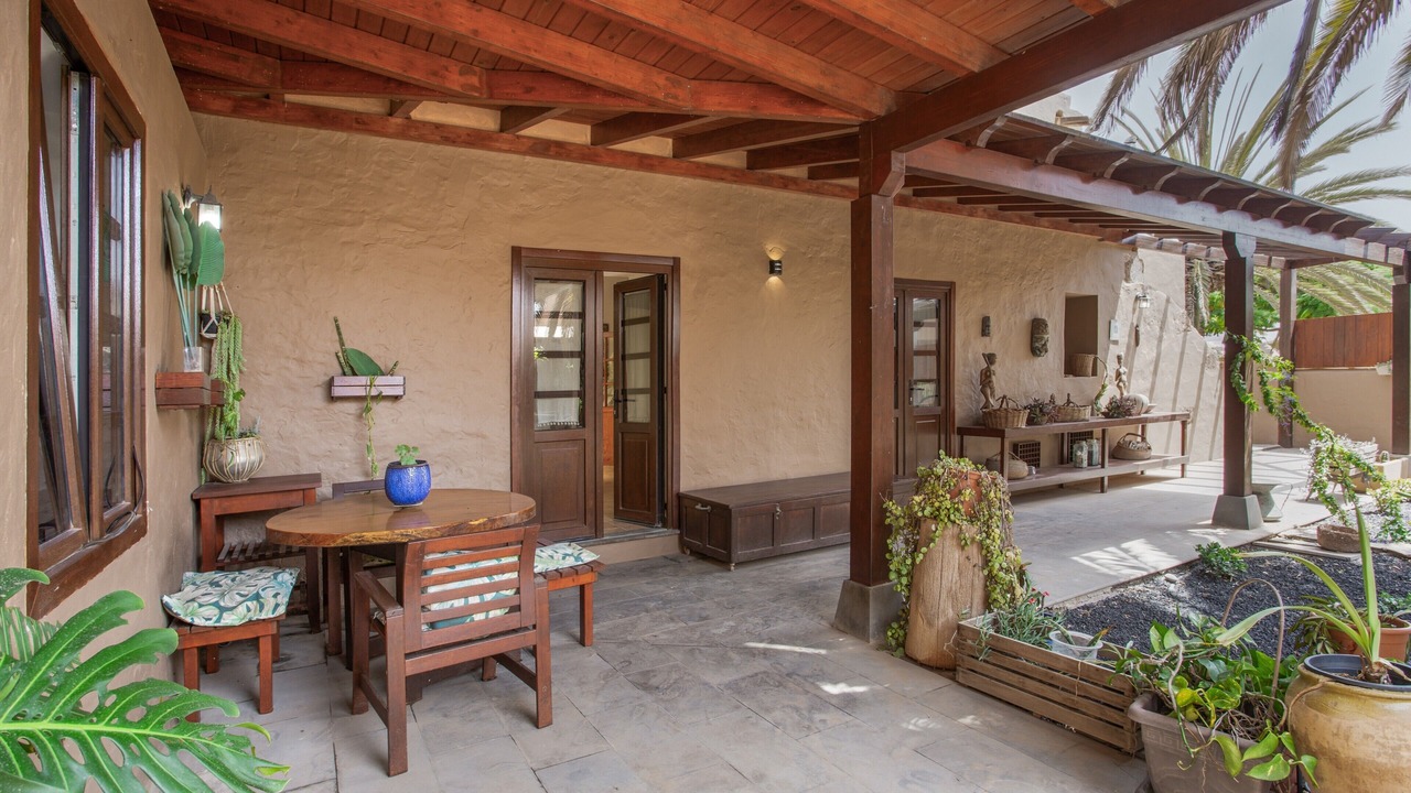 Photo of Outdoor in Tetir