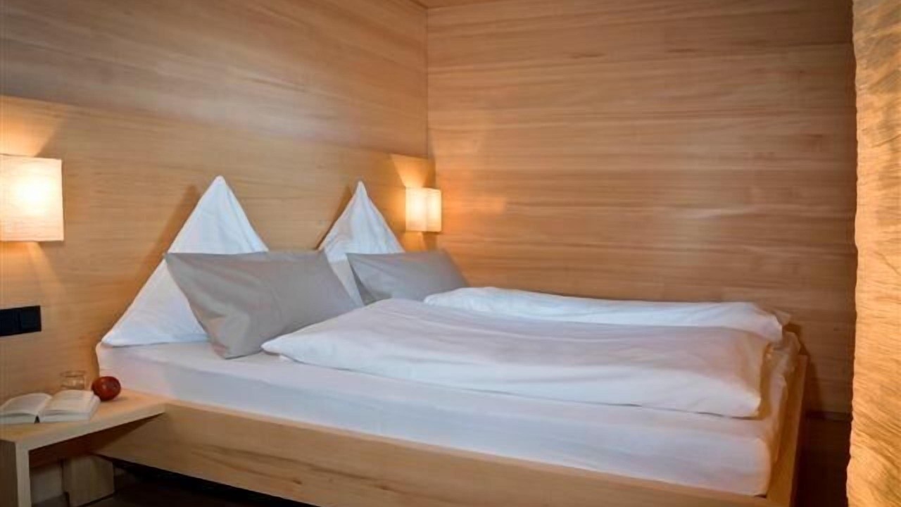 Photo of Bedroom in Regen