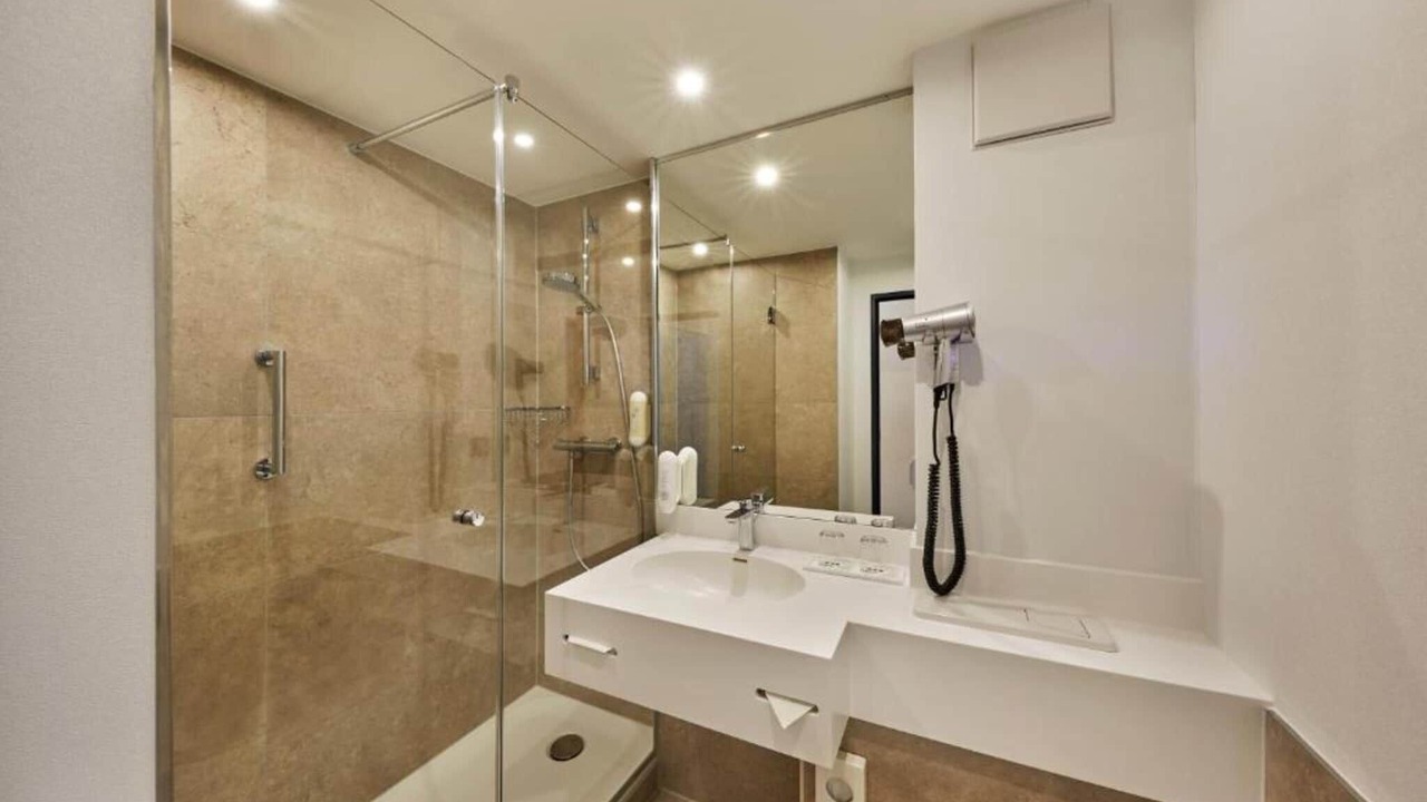 Photo of Bathroom in Rhein-Erft-Kreis District