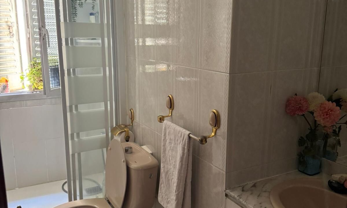 Photo of Bathroom in Ventas