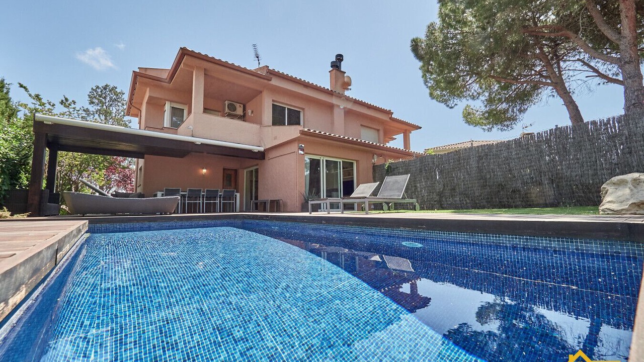 Photo of Outdoor in Creixell