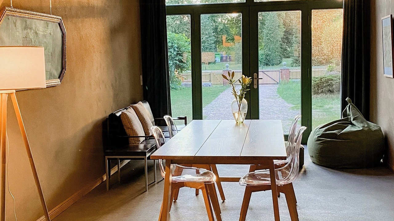Photo of Others in Vellahn
