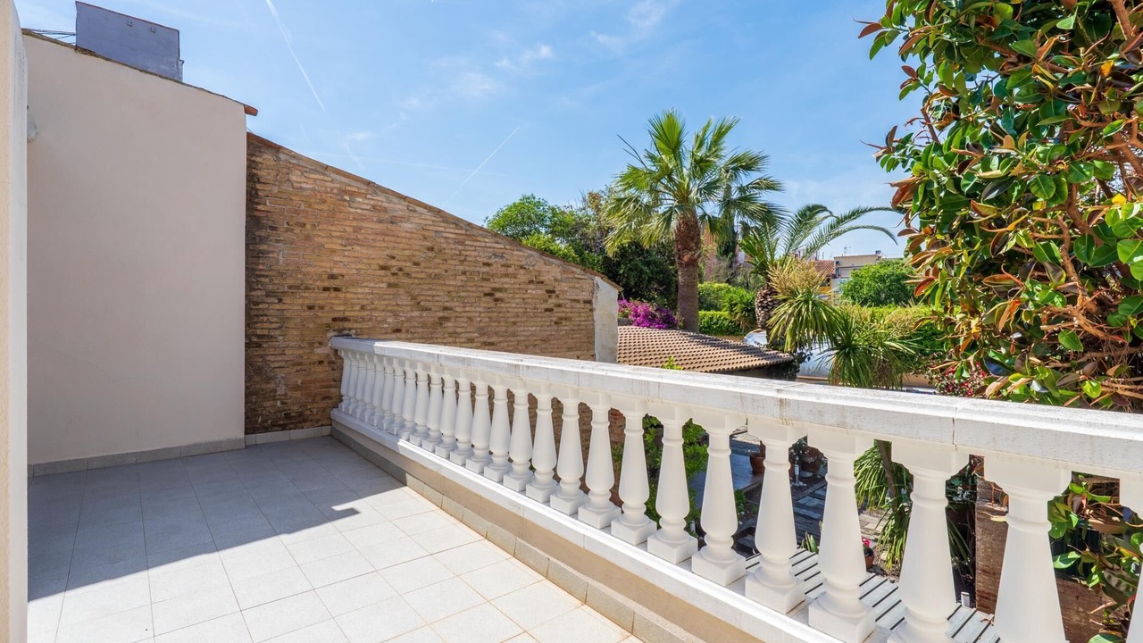 Photo of Patio Balcony in Vilanova I la Geltru
