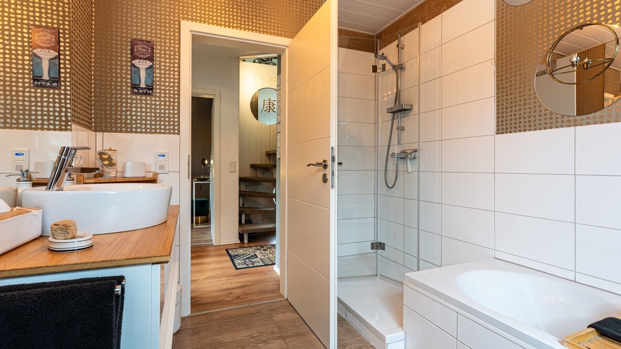Photo of Bathroom in Moehnesee