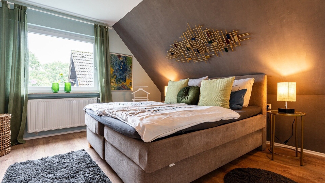 Photo of Bedroom in Moehnesee