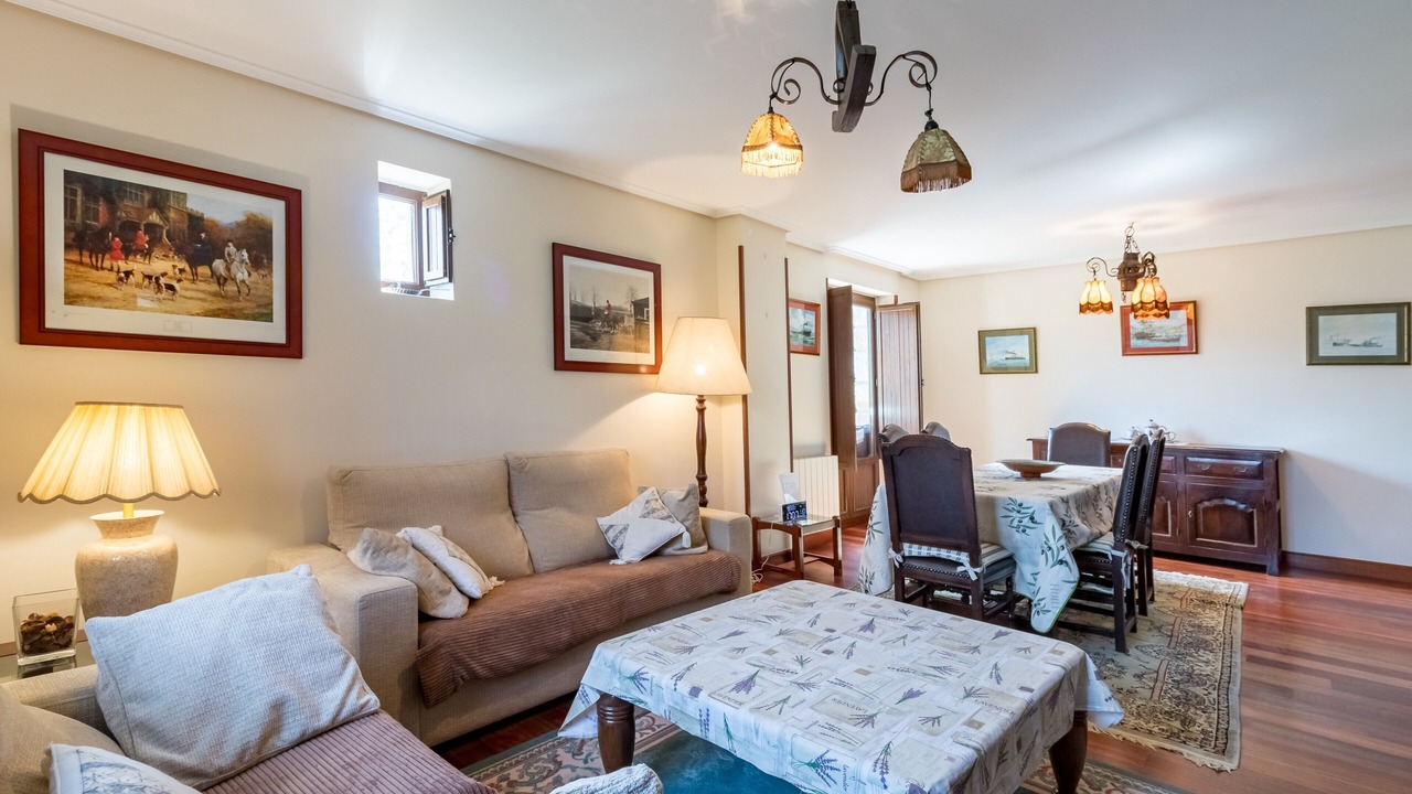Photo of Livingroom in Guriezo