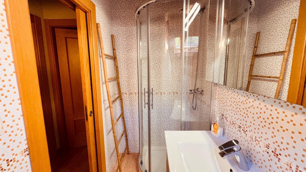 Photo of Bathroom in Tanarrio
