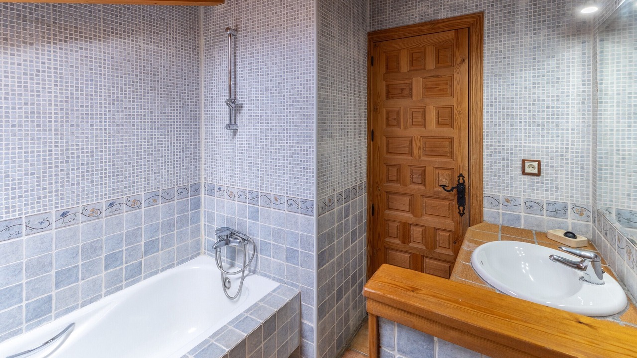Photo of Bathroom in El Tiemblo