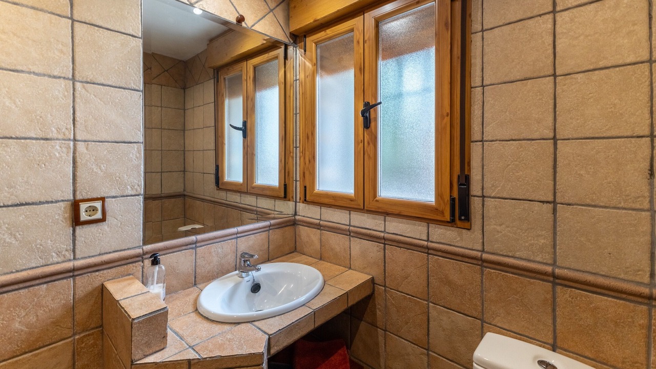 Photo of Bathroom in El Tiemblo