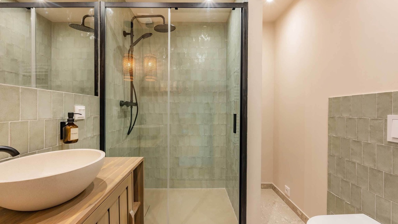 Photo of Bathroom in Benz