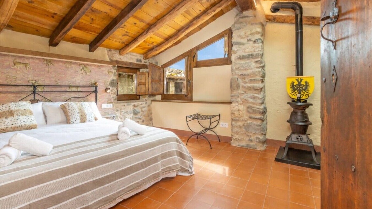 Photo of Bedroom in Besalu
