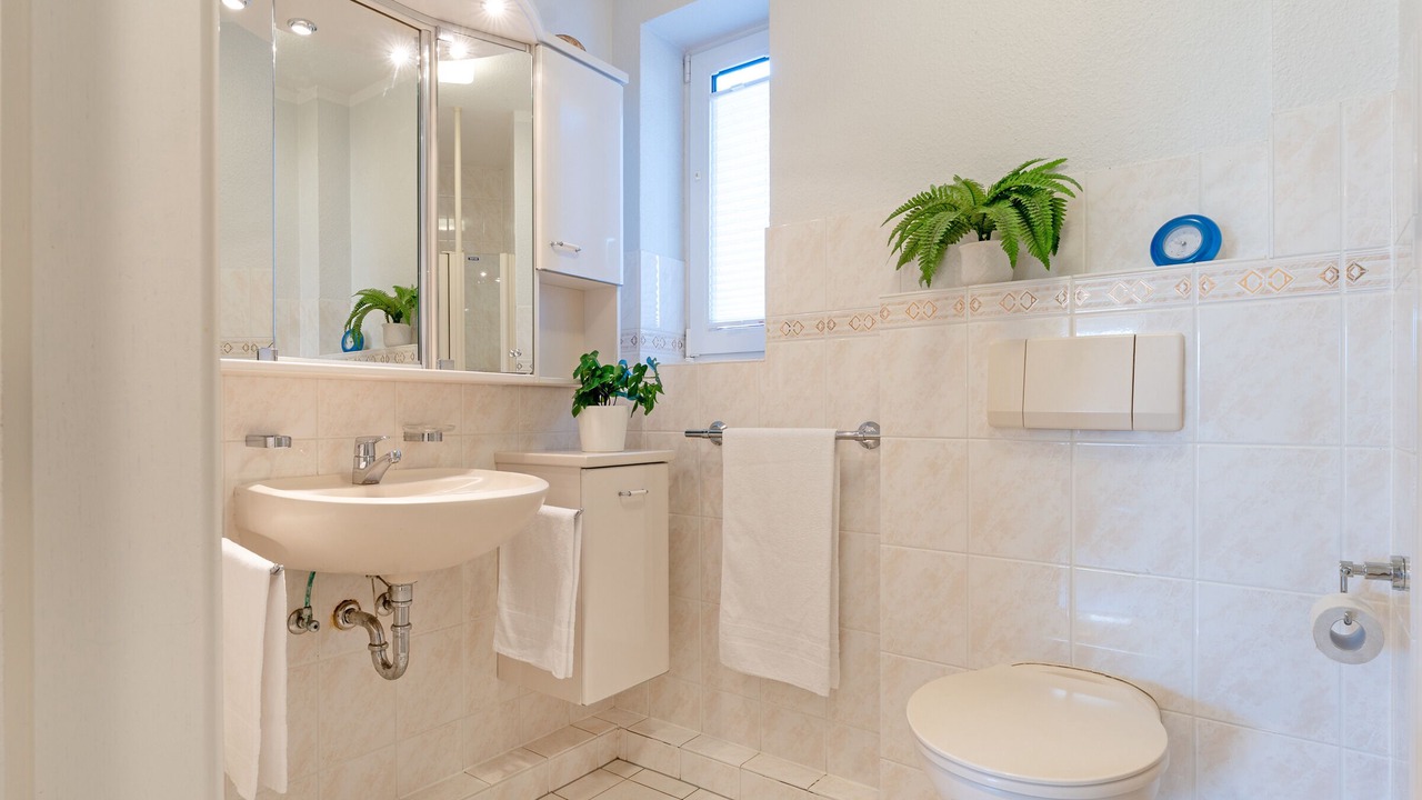 Photo of Bathroom in Neue Tiefe