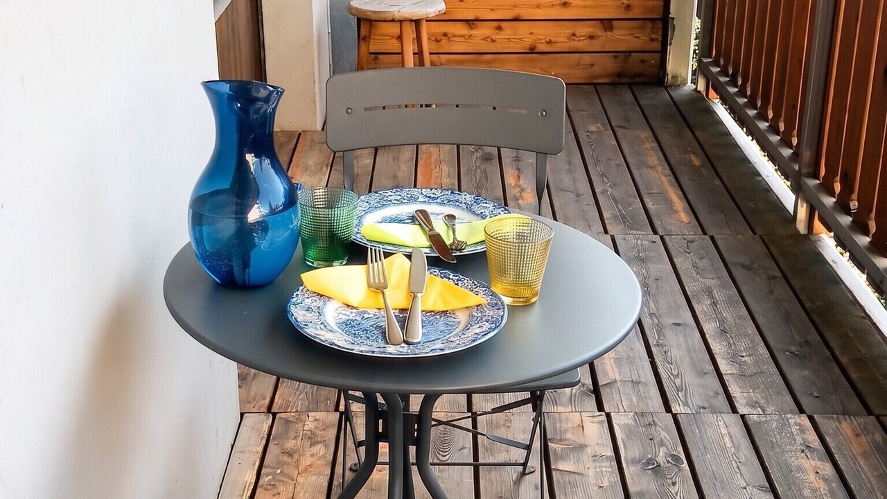 Photo of Outdoor in Noes