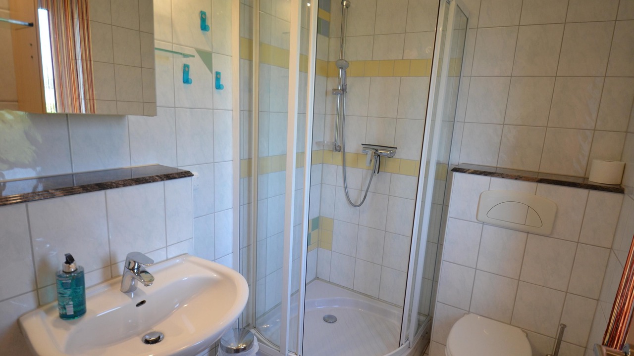 Photo of Bathroom in Neeberg