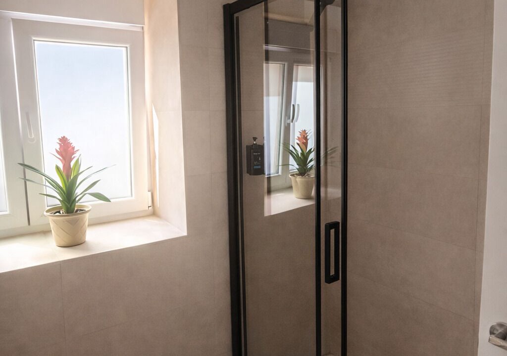 Photo of Bathroom in Santiponce