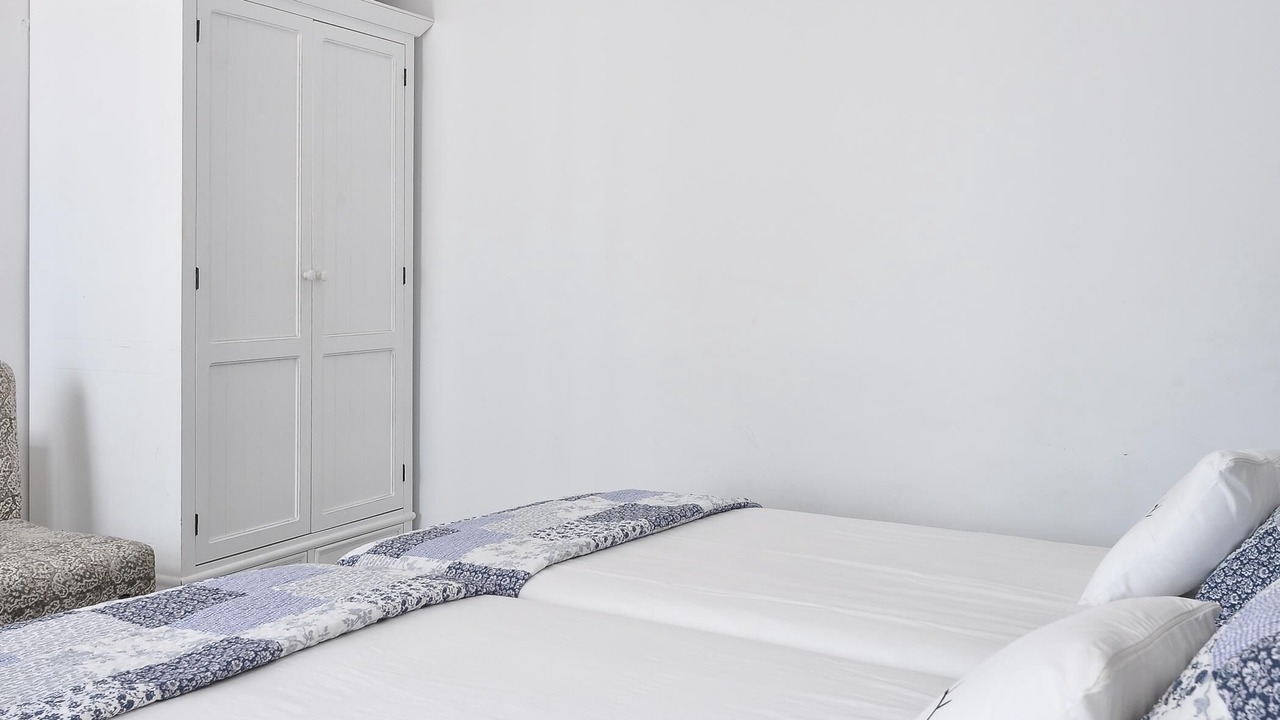 Photo of Bedroom in Golden Triangle of Art