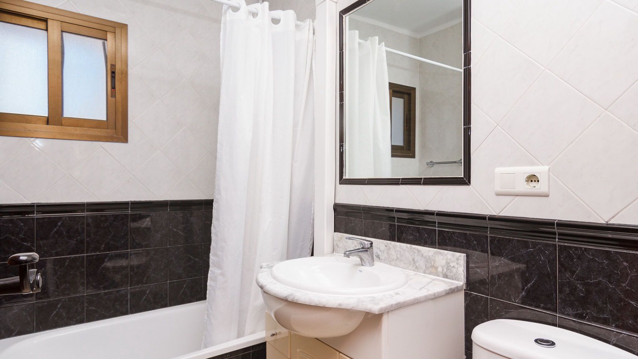 Photo of Bathroom in Chimenea