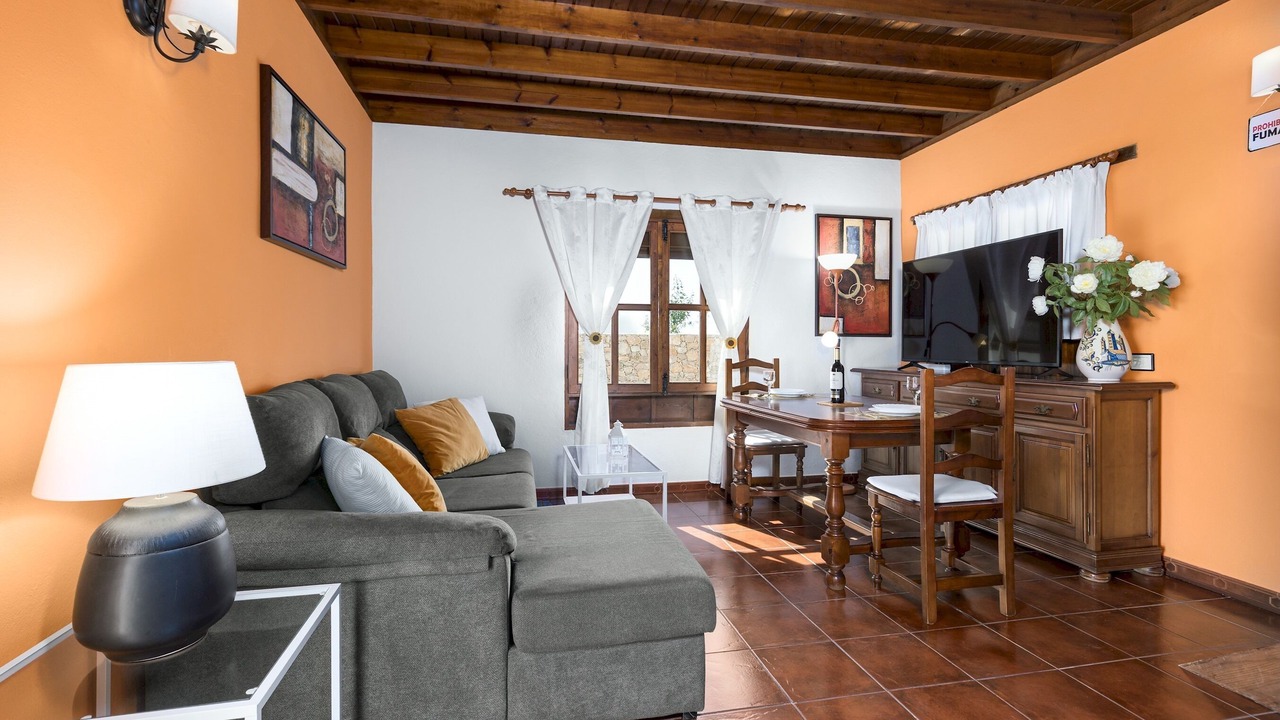 Photo of Livingroom in Triquivijate