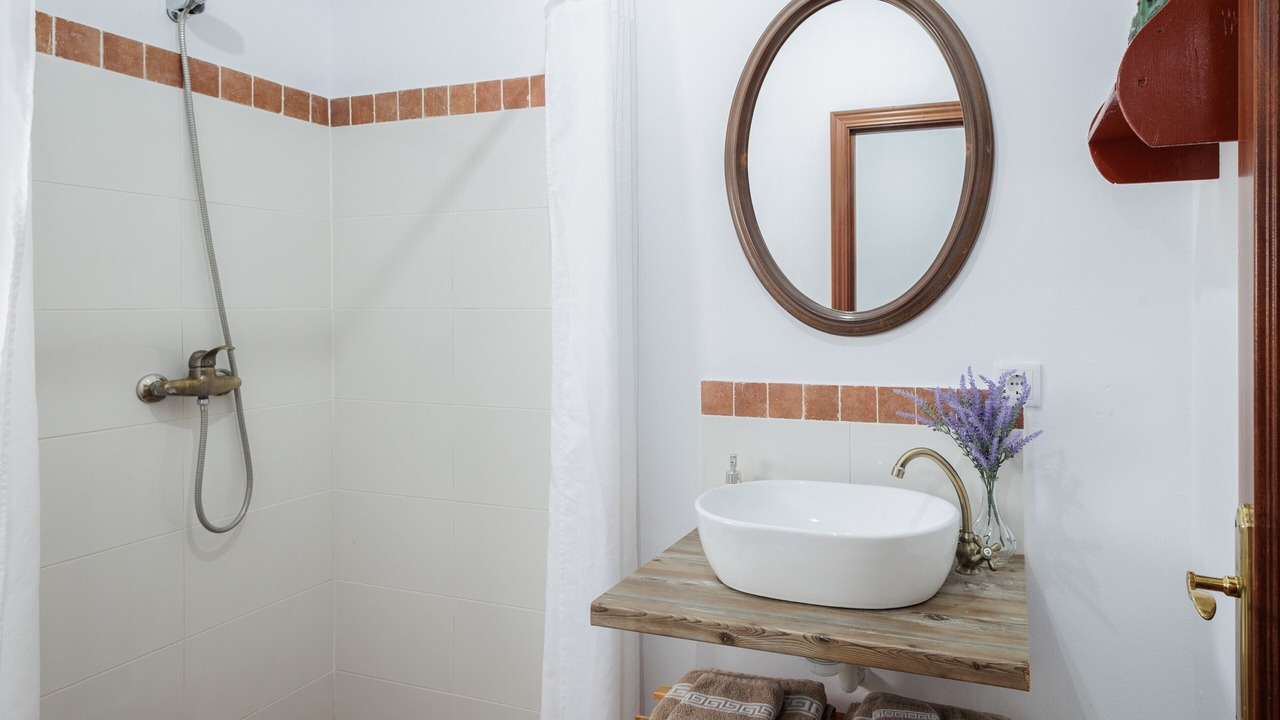 Photo of Bathroom in La Puebla de los Infantes