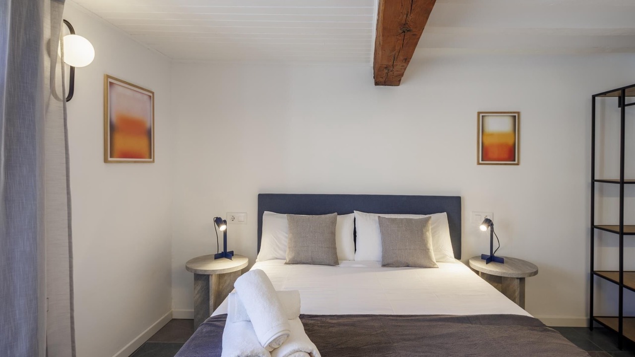Photo of Bedroom in Logrono Historic Centre