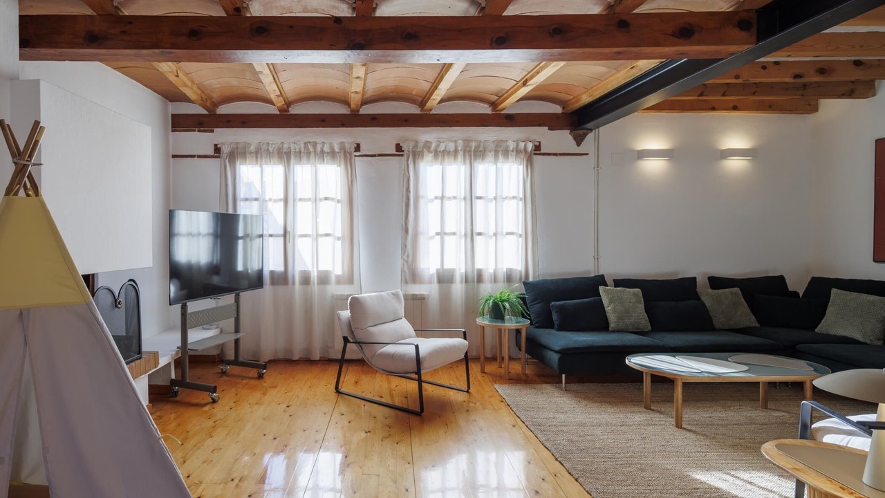 Photo of Livingroom in Logrono Historic Centre