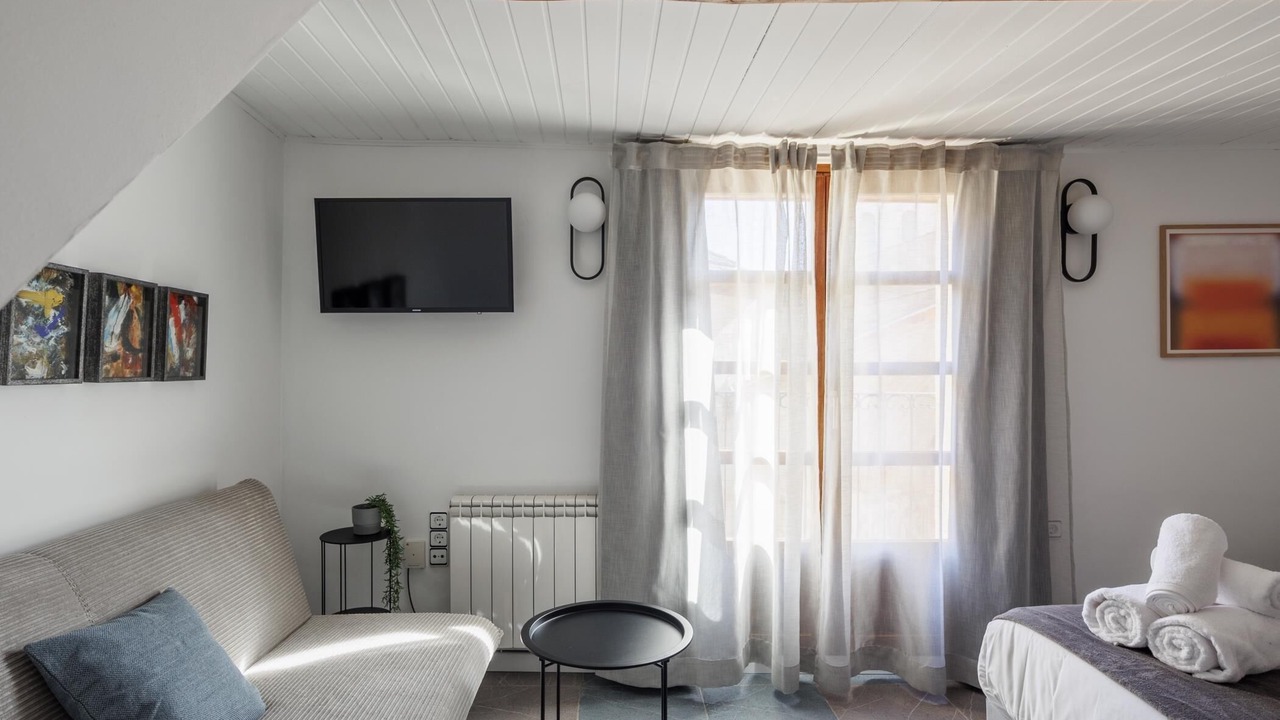 Photo of Livingroom in Logrono Historic Centre