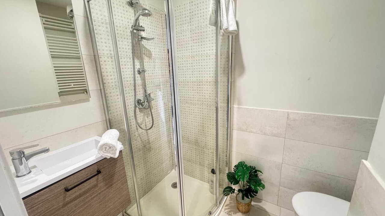 Photo of Bathroom in Logrono Historic Centre
