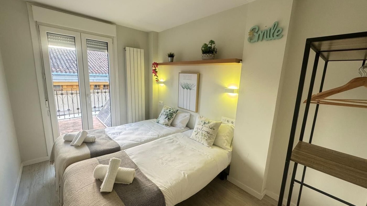 Photo of Bedroom in Logrono Historic Centre