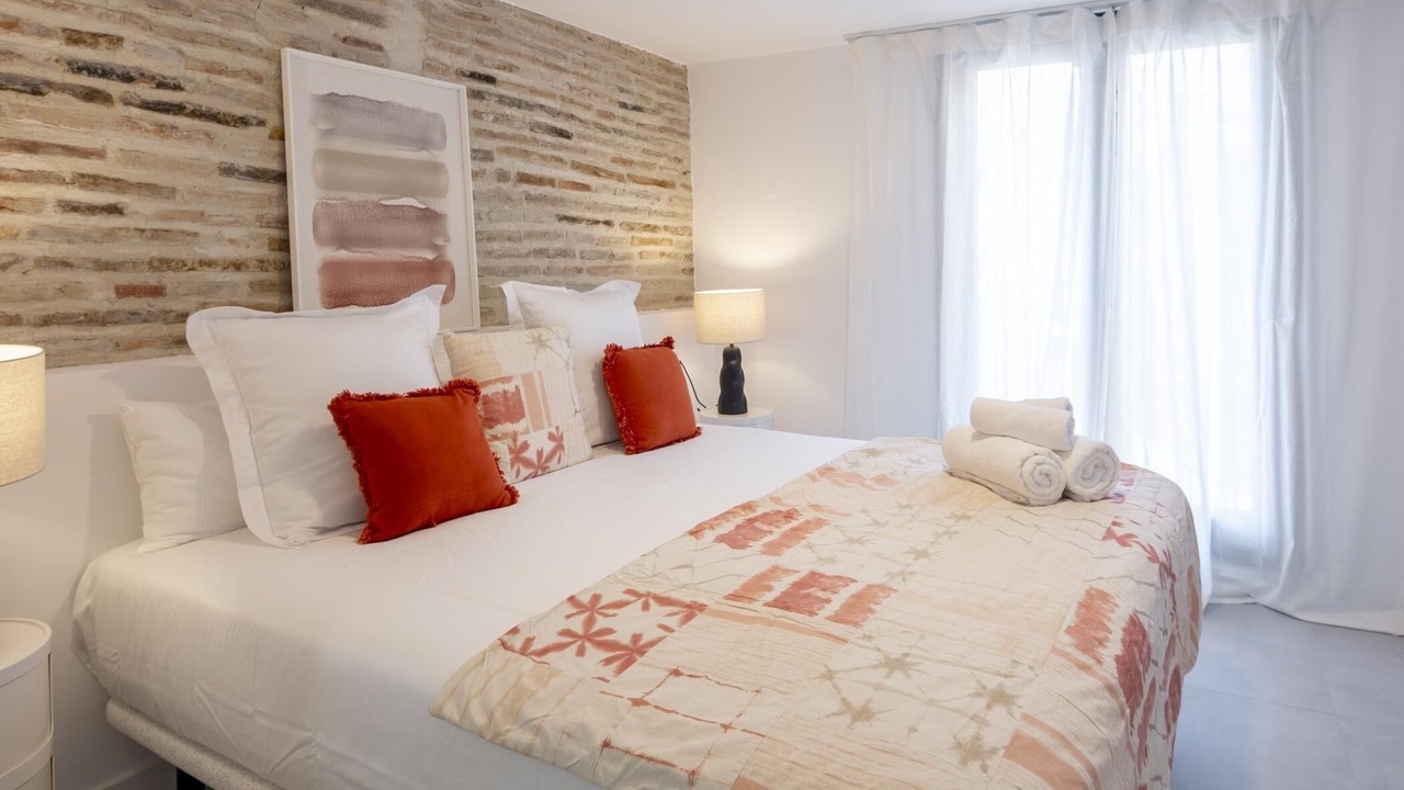 Photo of Bedroom in Logrono Historic Centre