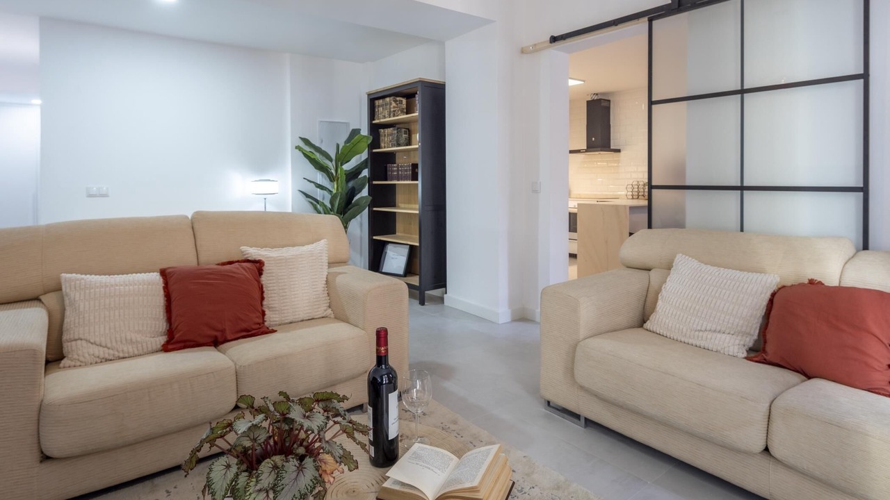 Photo of Livingroom in Logrono Historic Centre