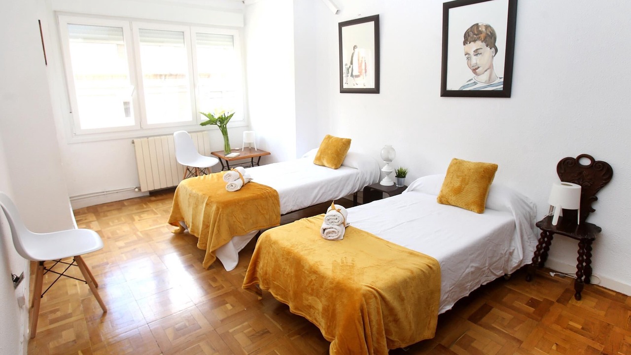Photo of Bedroom in Logrono City Centre
